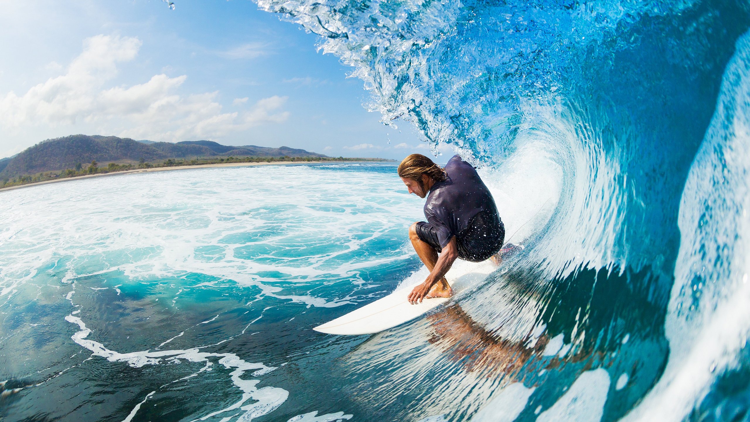 赛事直播首次启用多角度视图极大提升观众沉浸感，多角度看赛场是哪个频道